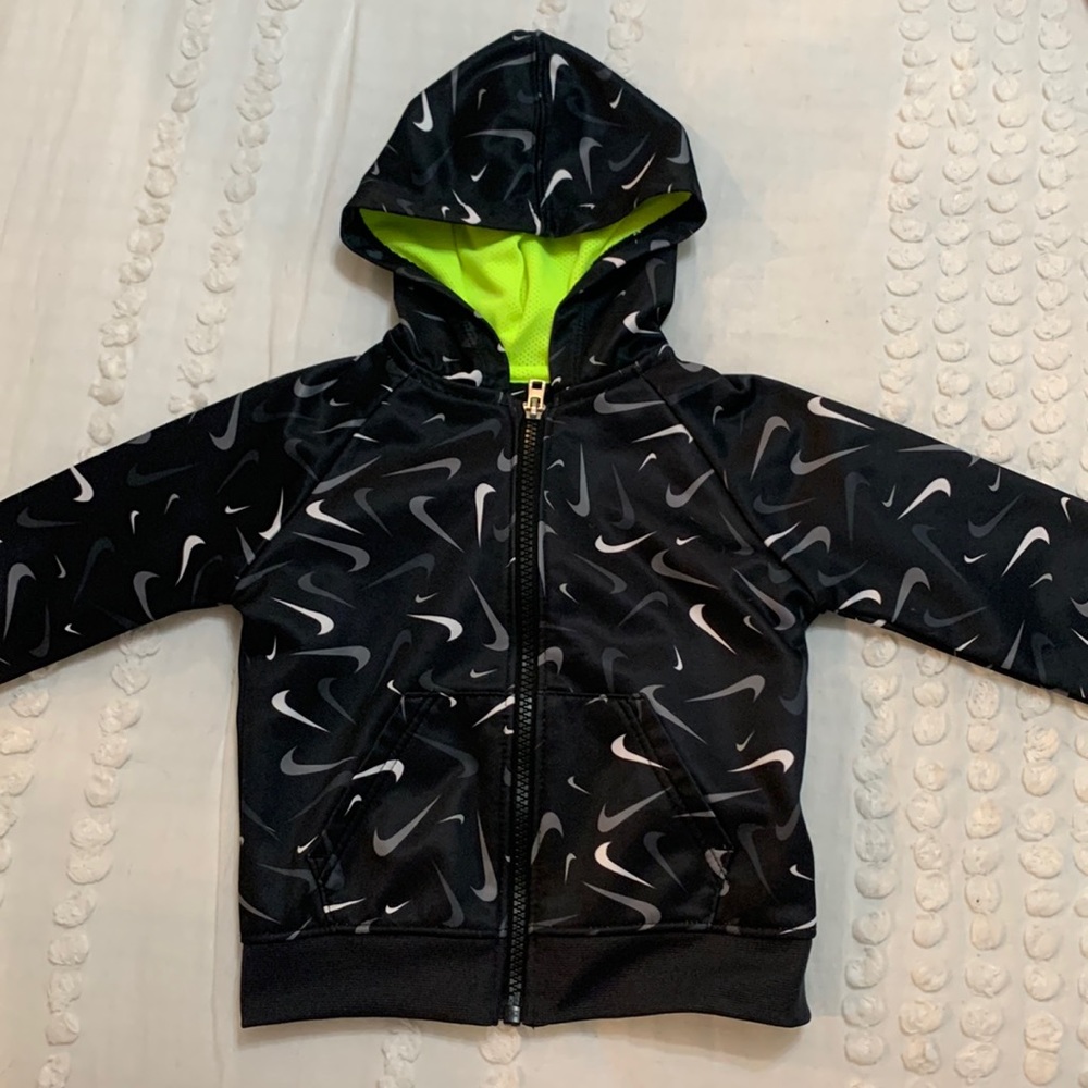 Nike dri-fit zip up. 18 month. Great condition. Kids jacket. Fleece lined.